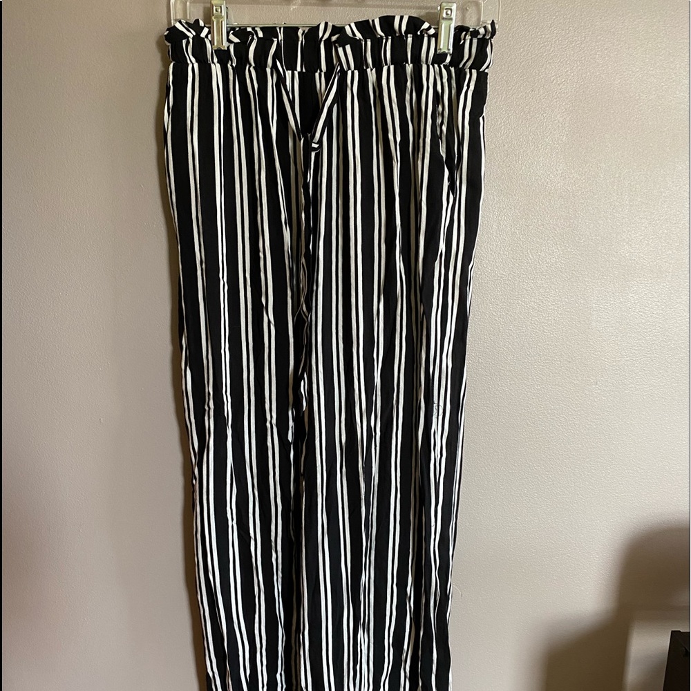 stripped flowy pant